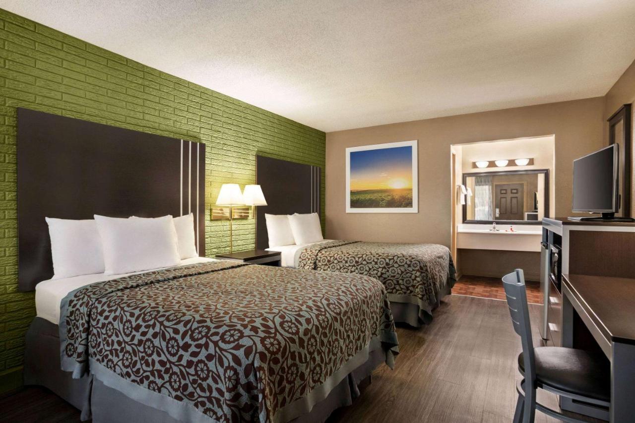 Days Inn By Wyndham Hardeeville/ I-95 State Line ภายนอก รูปภาพ