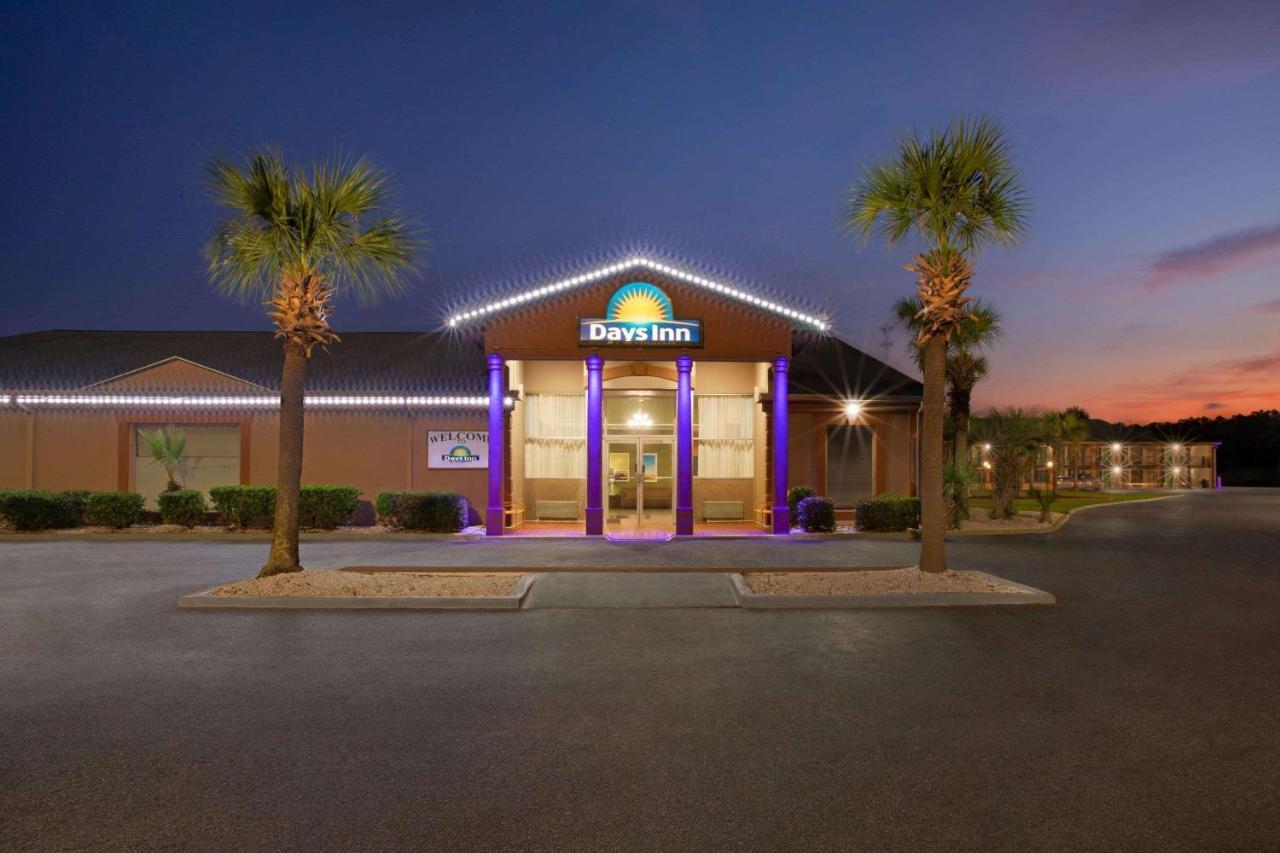 Days Inn By Wyndham Hardeeville/ I-95 State Line ภายนอก รูปภาพ